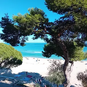 https://beach-house.palermohotels.org