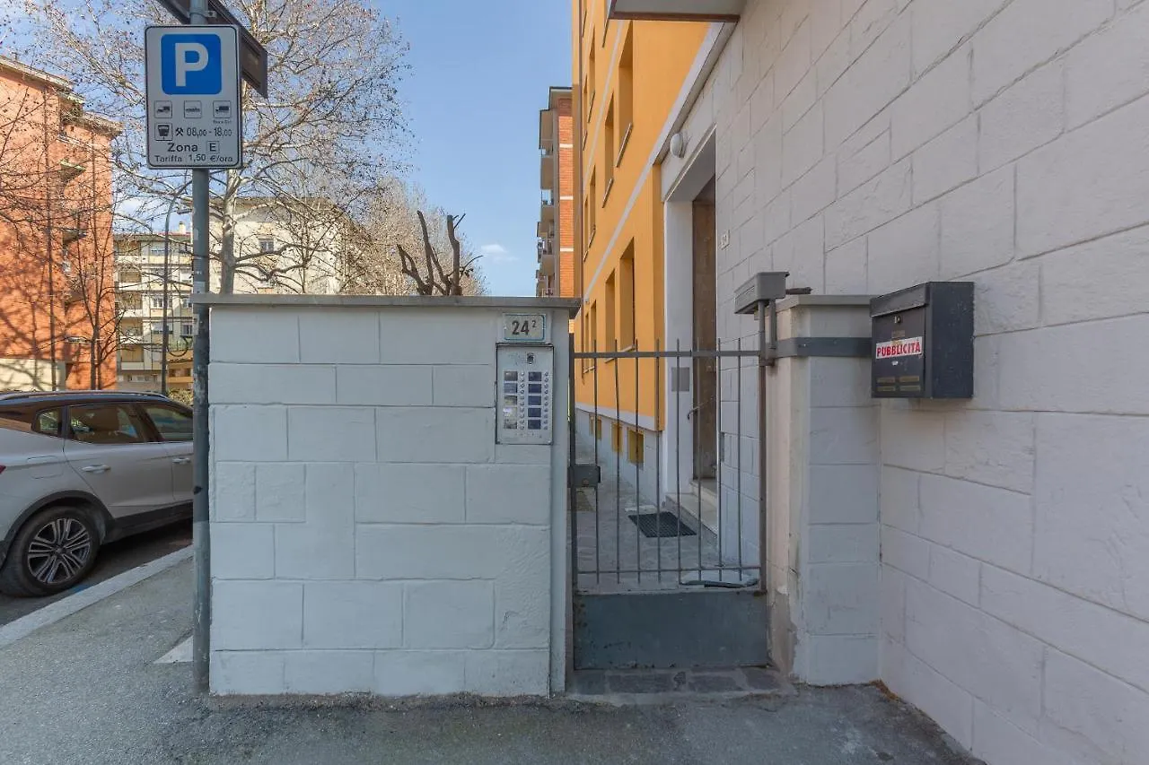a 500 mt dalla Certosa Apartment Bologna